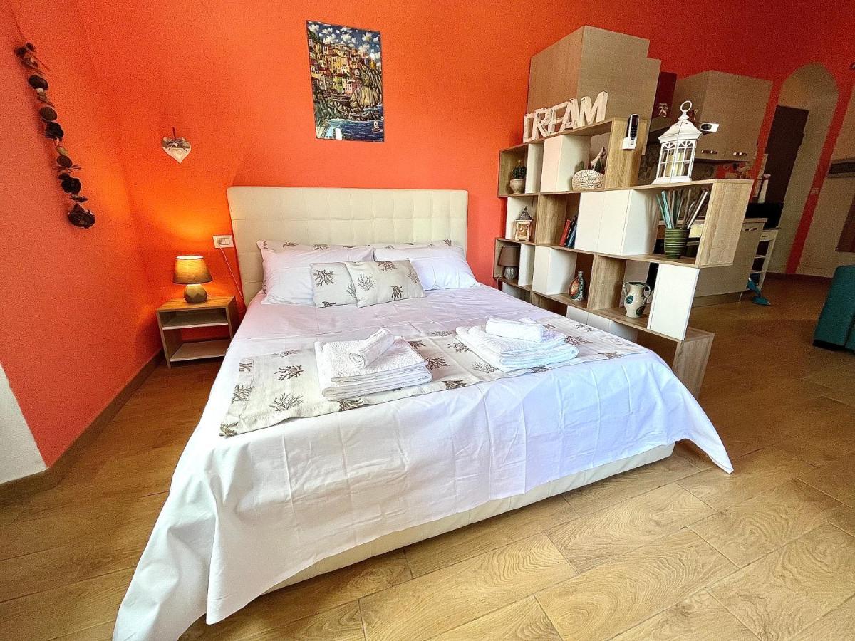 Ca Del Vins - Studio Flat In La Spezia Eksteriør bilde