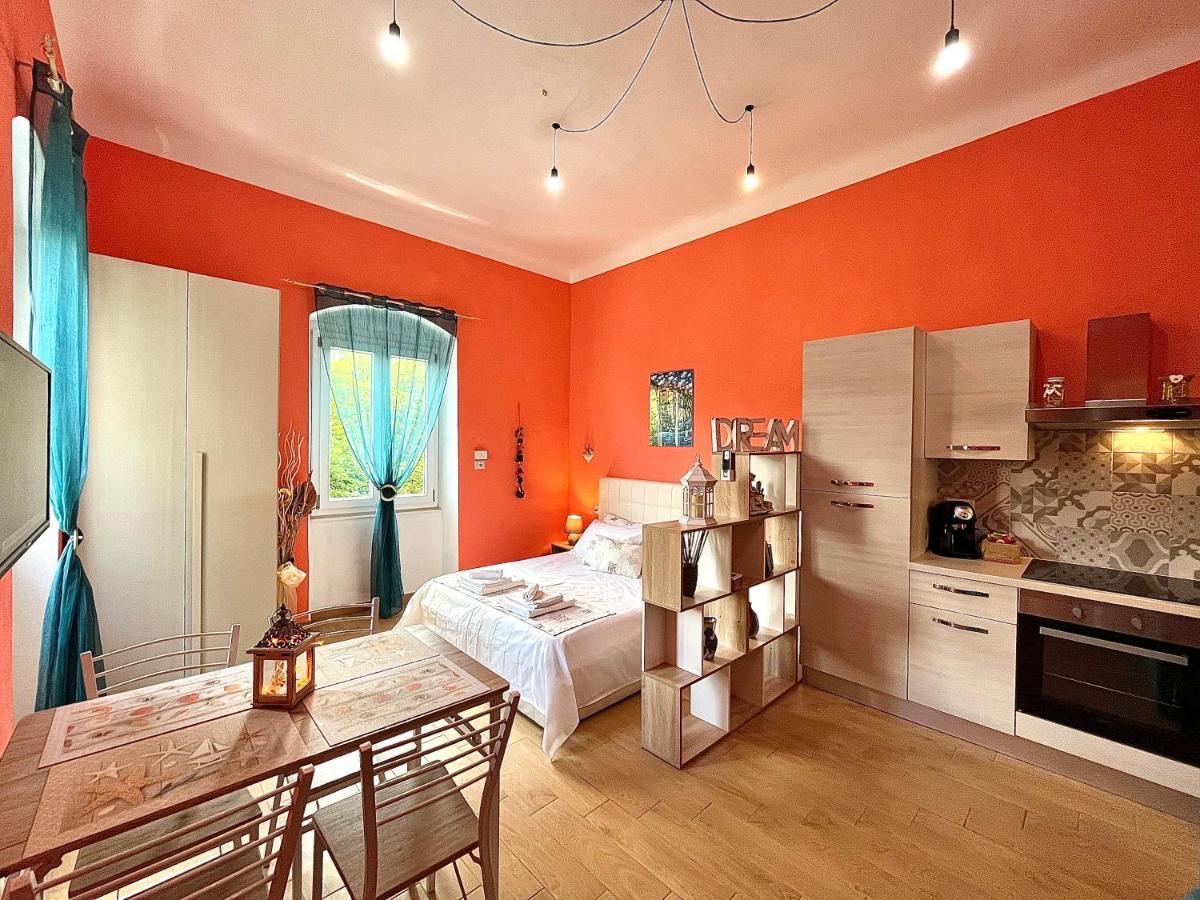 Ca Del Vins - Studio Flat In La Spezia Eksteriør bilde