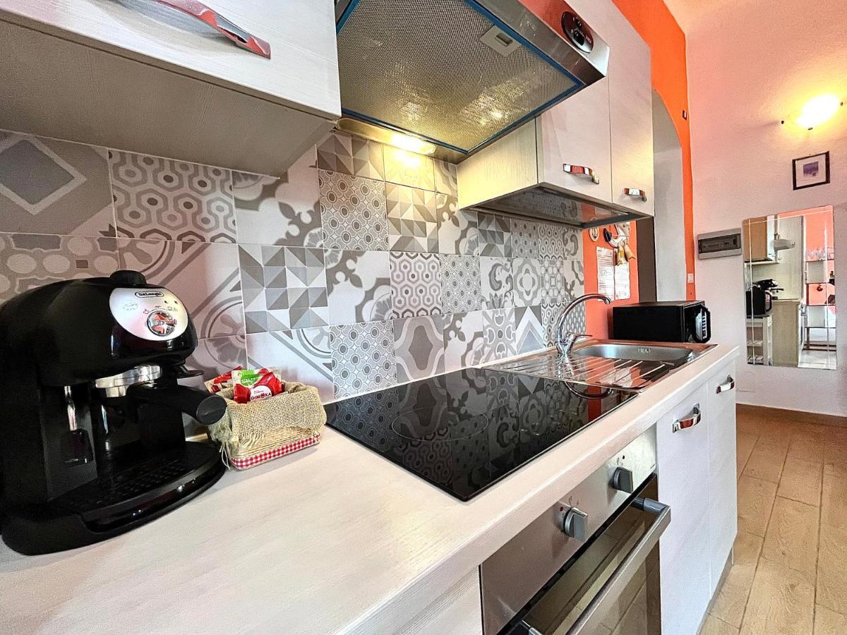 Ca Del Vins - Studio Flat In La Spezia Eksteriør bilde